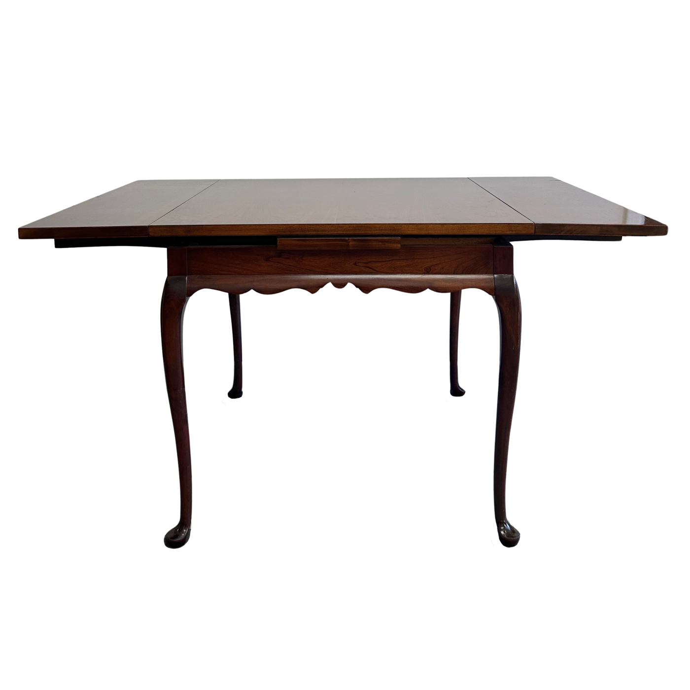 Queen Anne Style Expanding Game Table