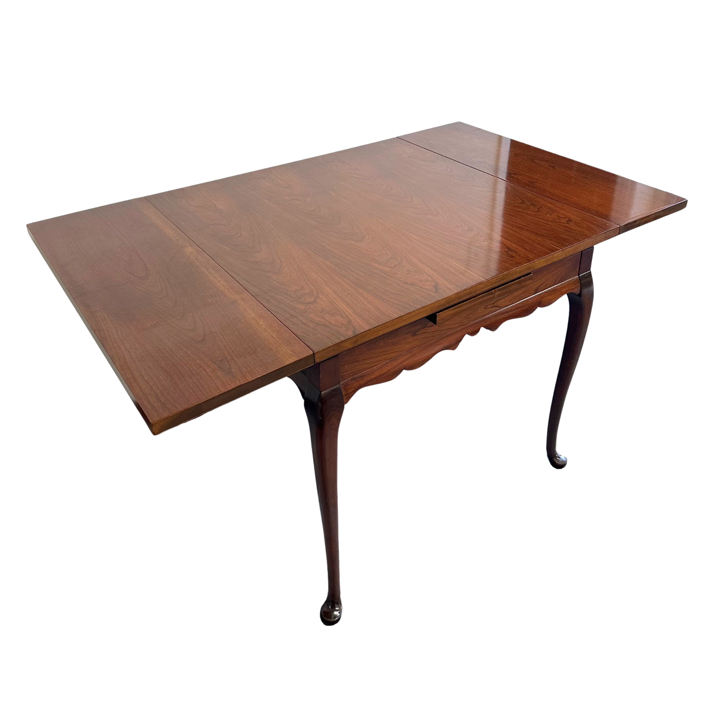 Queen Anne Style Expanding Game Table