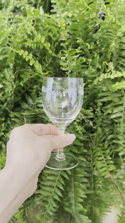 Kusak Crystal 'Coronet Wreath', White Wine- Set of 2